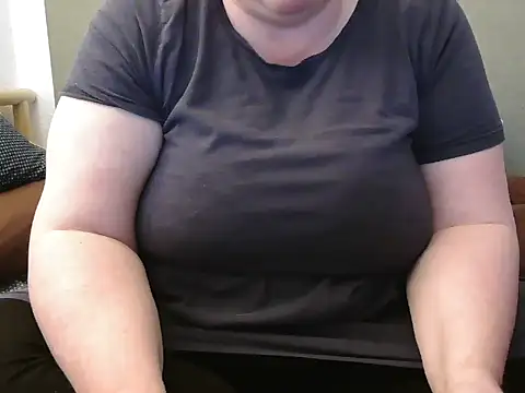 MarthaBriest online show from 8, 3, 2025