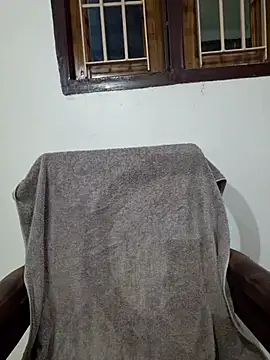 MIss-Naina online show from 1, 3, 2025