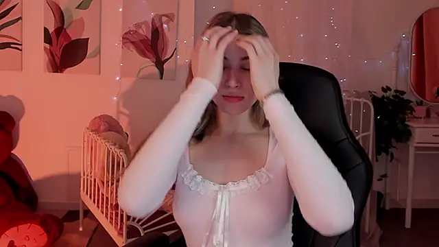 EllieCutes online show from 18, 1, 2025