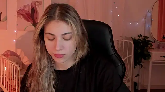 EllieCutes online show from 19, 1, 2025