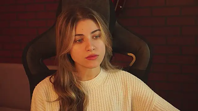 EllieCutes online show from 4, 2, 2025