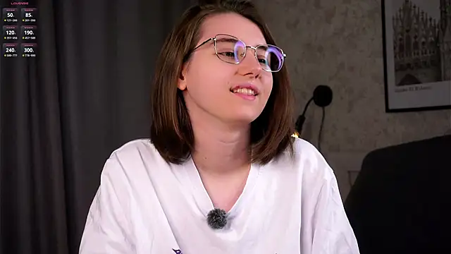 Snapshot of MeghanElson chatting on 20, 6, 2026 MeghanElson online show from 20, 6, 2026
