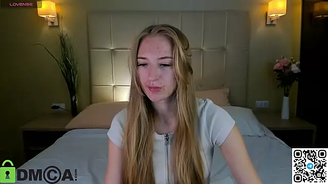 Stacy River online show from 29, 9, 2025