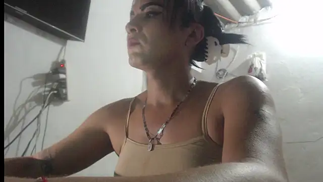 Analiasmith89 online show from 6, 4, 2026