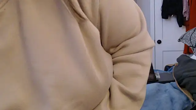 LauLauPAWG online show from 3, 2, 2026