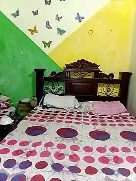 mom son dirty online show from 23, 4, 2026