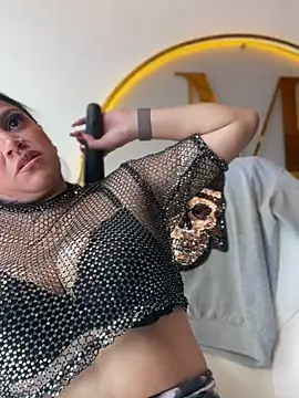 Milff parkerrr online show from 22, 1, 2025