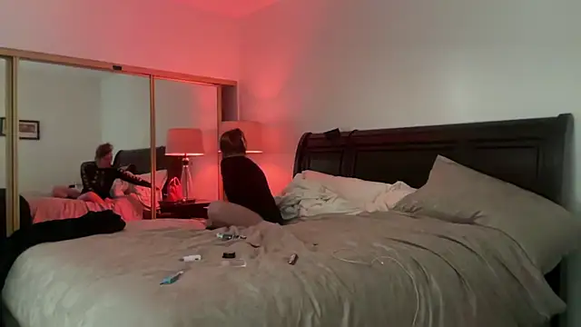  Studio4Three  online show from 16, 2, 2026