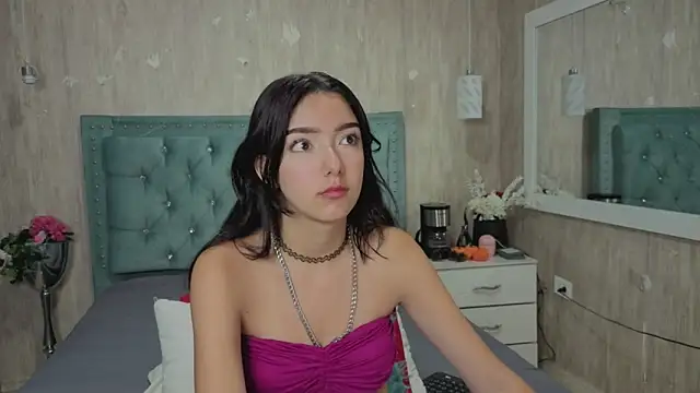 Marcelaa fox online show from 13, 4, 2026