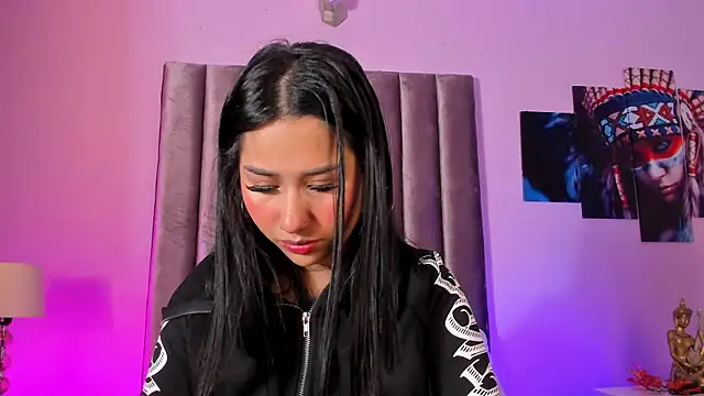 Isabella Flowers online show from 1, 4, 2026