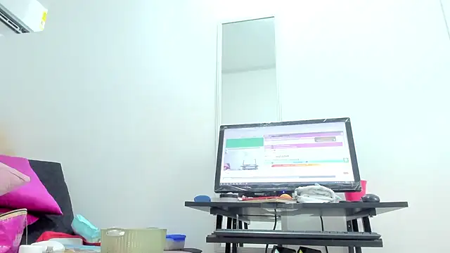 Snapshot of Dalia_20 chatting on 14, 2, 2025 Dalia 20 online show from 14, 2, 2025