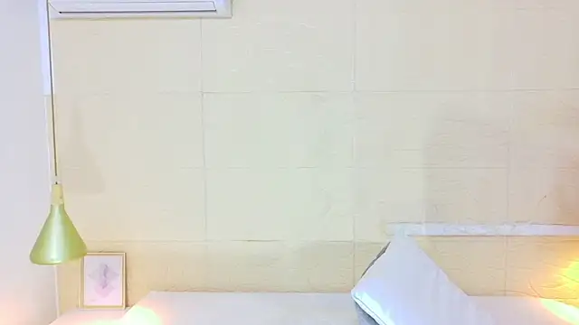 Chocolatte bar online show from 4, 11, 2025