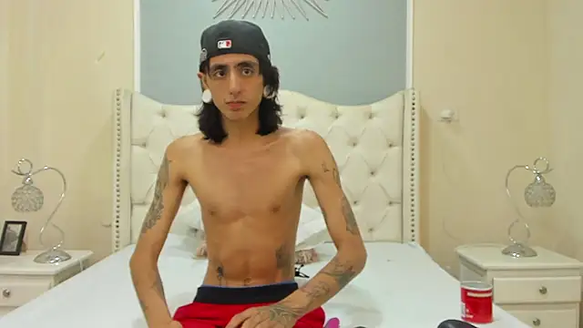 Snapshot of Matthew_Dixonn chatting on 13, 12, 2024 Matthew Dixonn online show from 13, 12, 2024