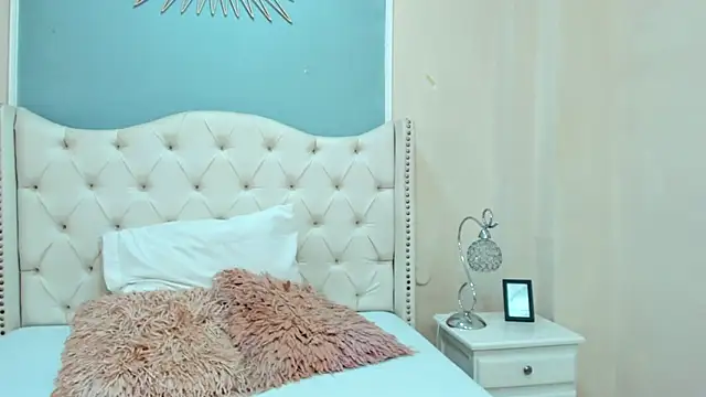 Snapshot of Matthew_Dixonn chatting on 19, 12, 2024 Matthew Dixonn online show from 19, 12, 2024