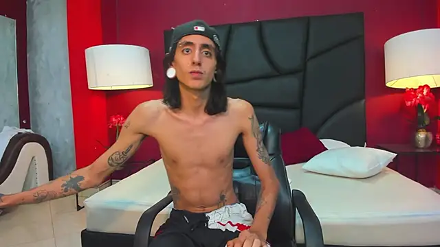 Snapshot of Matthew_Dixonn chatting on 3, 1, 2025 Matthew Dixonn online show from 3, 1, 2025