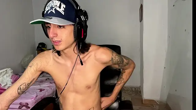 Snapshot of Matthew_Dixonn chatting on 7, 2, 2025 Matthew Dixonn online show from 7, 2, 2025