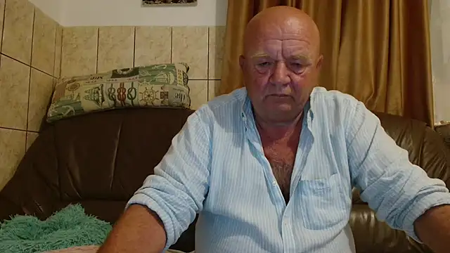 fullballs6 online show from 10, 9, 2025