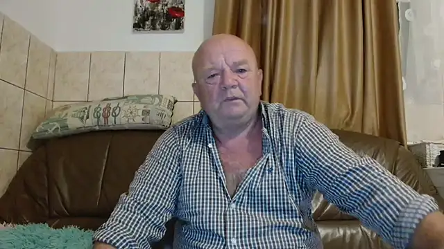 fullballs6 online show from 19, 9, 2025