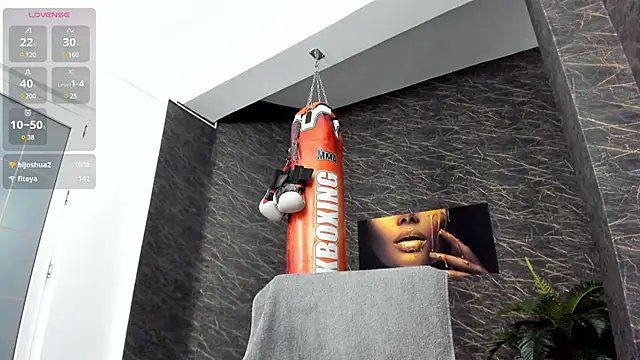 leonardsmith01 online show from 3, 2, 2025