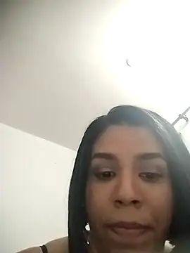 Snapshot of Emmy_cole_ chatting on 18, 9, 2025 Emmy cole online show from 18, 9, 2025