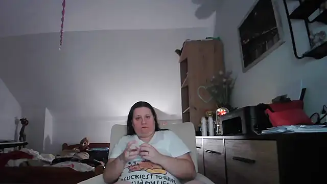 Snapshot of ReifeVenna chatting on 27, 2, 2026 ReifeVenna online show from 27, 2, 2026