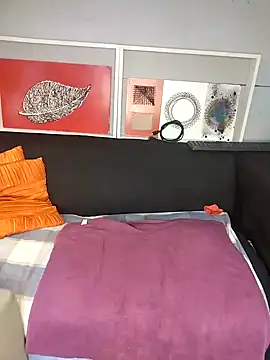 Chocolate factory man online show from 23, 1, 2025