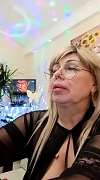 SusieNoreen online show from 18, 3, 2025