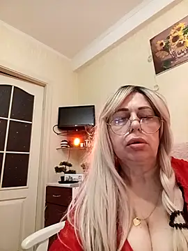 SusieNoreen online show from 22, 10, 2025