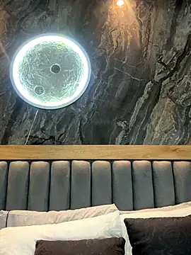 BellaPeers  online show from 4, 10, 2025