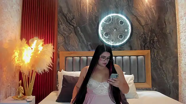 BellaPeers  online show from 20, 11, 2025