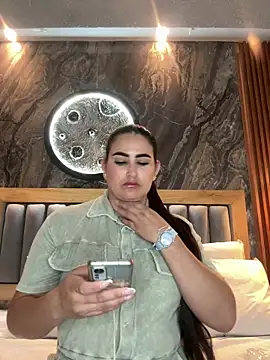 BellaPeers  online show from 1, 3, 2026