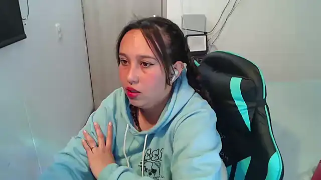 Snapshot of Skarlet_Adams28 chatting on 27, 11, 2025 Skarlet Adams28 online show from 27, 11, 2025