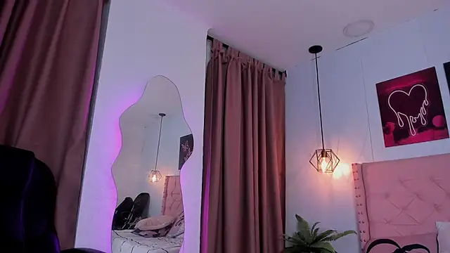 Snapshot of Hannys__cabernet chatting on 17, 1, 2025 Hannys cabernet online show from 17, 1, 2025