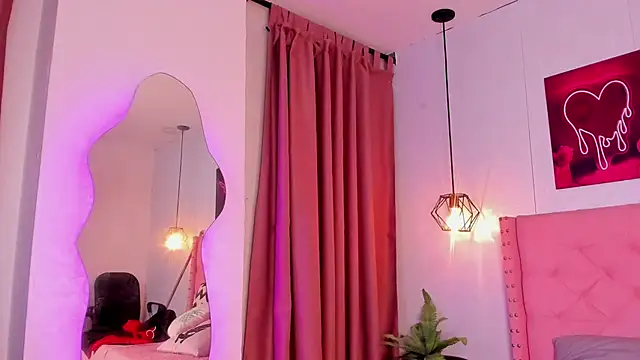 Snapshot of Hannys__cabernet chatting on 28, 2, 2025 Hannys cabernet online show from 28, 2, 2025