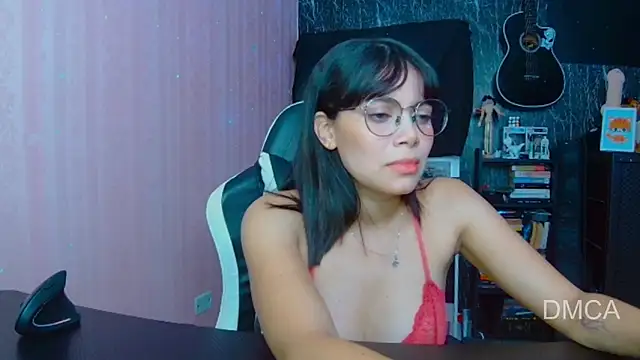 Snapshot of Drea_Foox chatting on 1, 10, 2025 Drea Foox online show from 1, 10, 2025