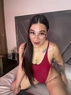 nataliee foster online show from 2, 4, 2026