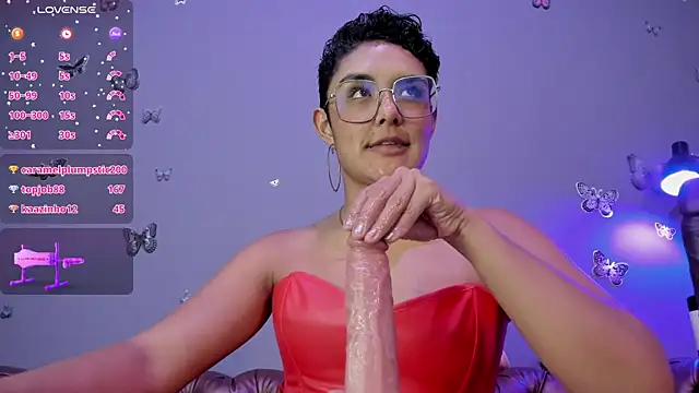 Kaira mosse online show from 4, 2, 2025