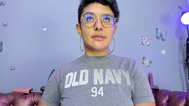 Kaira mosse online show from 16, 10, 2025