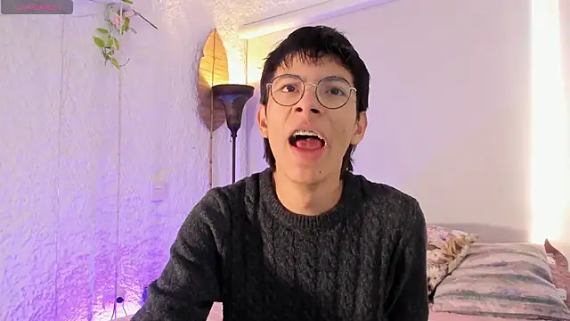 alexandersawyer online show from 24, 1, 2025