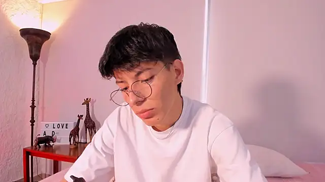 alexandersawyer online show from 13, 3, 2025