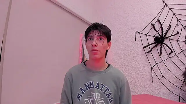 alexandersawyer online show from 13, 10, 2025