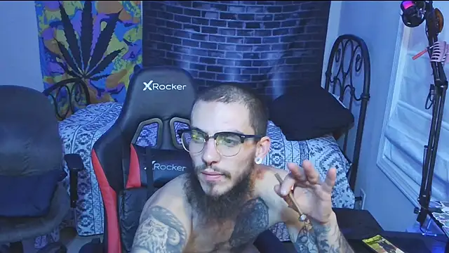 XMeF10 online show from 6, 1, 2025