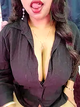 Snapshot of Sexy_Anika-for_you chatting on 22, 2, 2025 Sexy Anika-for you online show from 22, 2, 2025