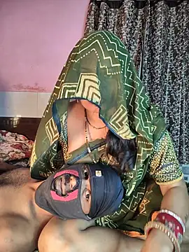 Snapshot of Shivani_Mumbai85 chatting on 24, 10, 2025 Shivani Mumbai85 online show from 24, 10, 2025