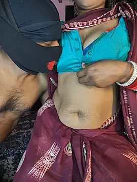 Snapshot of Shivani_Mumbai85 chatting on 12, 1, 2026 Shivani Mumbai85 online show from 12, 1, 2026