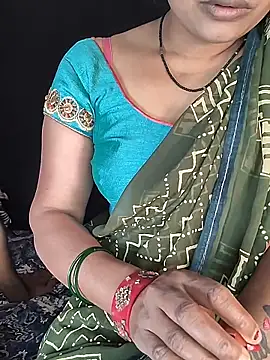 Snapshot of Shivani_Mumbai85 chatting on 6, 2, 2026 Shivani Mumbai85 online show from 6, 2, 2026