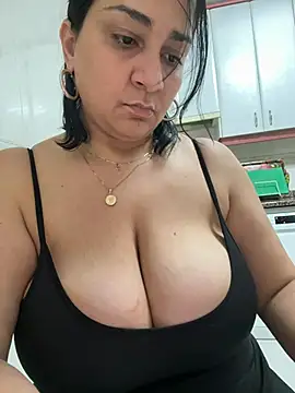 Snapshot of paulinaDiaz1 chatting on 14, 3, 2025 paulinaDiaz1 online show from 14, 3, 2025