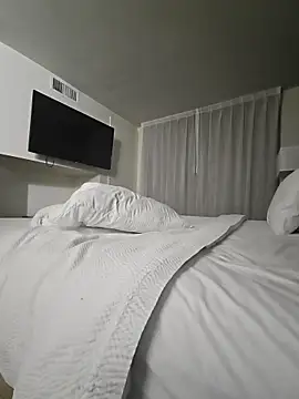 ptut820 online show from 7, 4, 2026