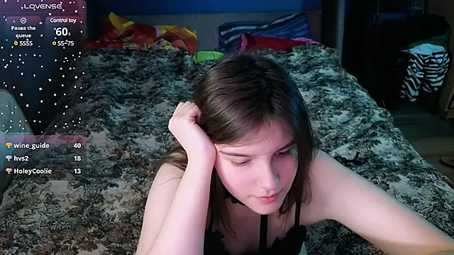 Ruyjin Choi online show from 23, 12, 2024