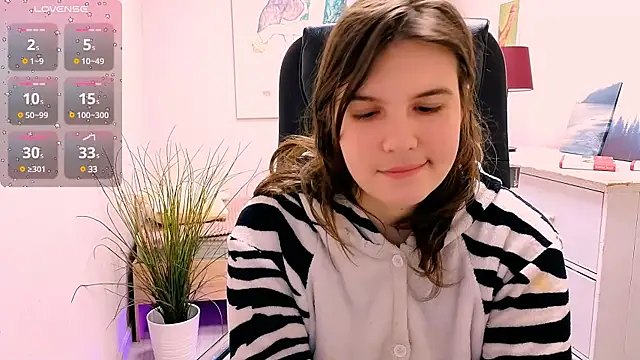 Ruyjin Choi online show from 25, 1, 2025